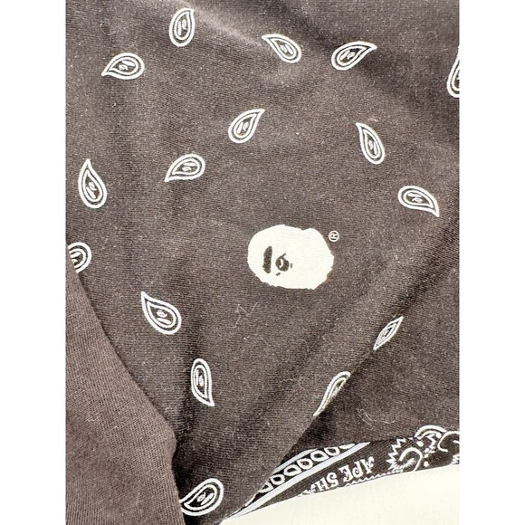 Bape Bandana Print Tee Black L  Lightly USED see all pics and measurements - Picture 9 of 15